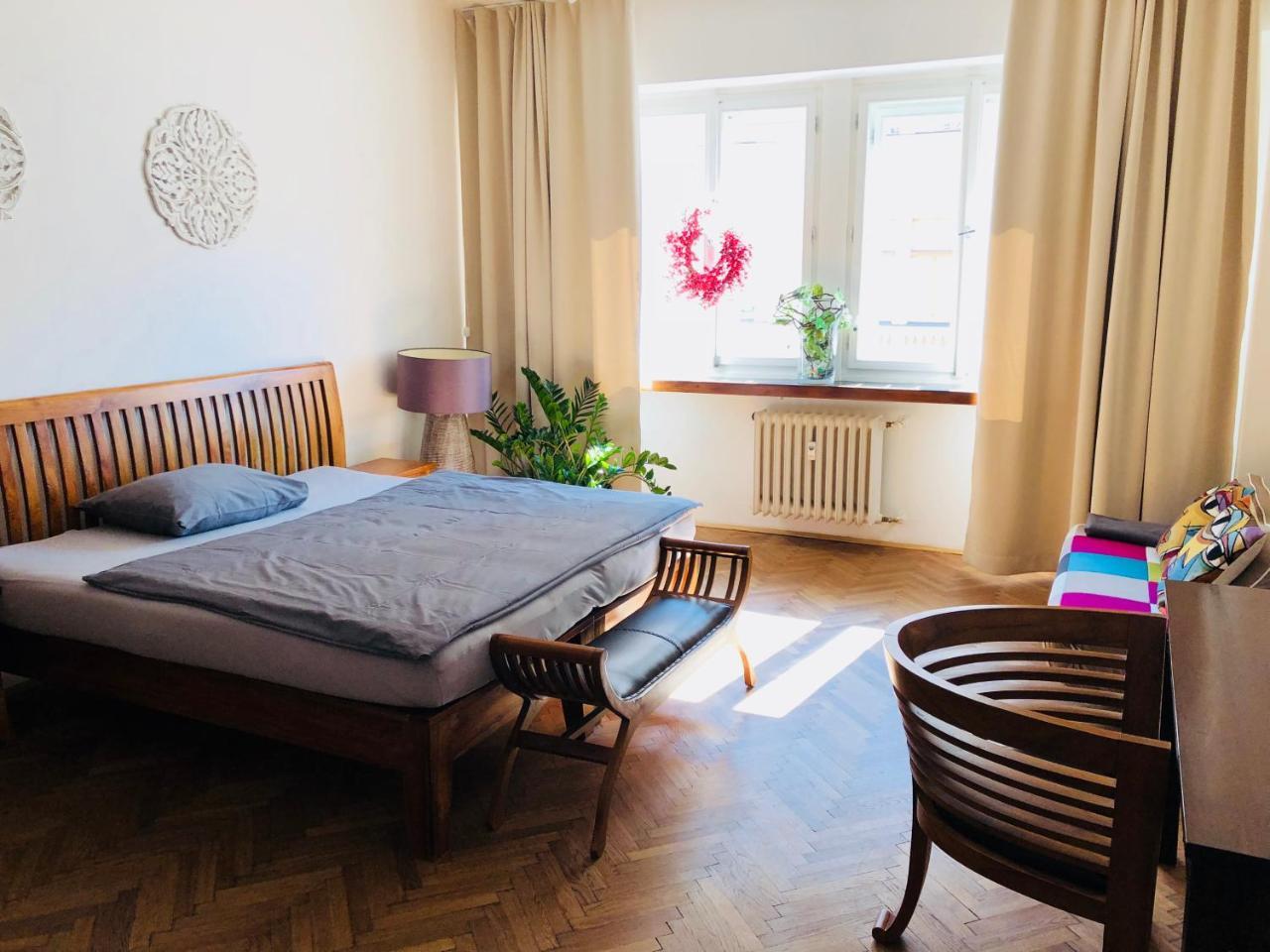 Luxury Apartment Dlouha Прага Экстерьер фото